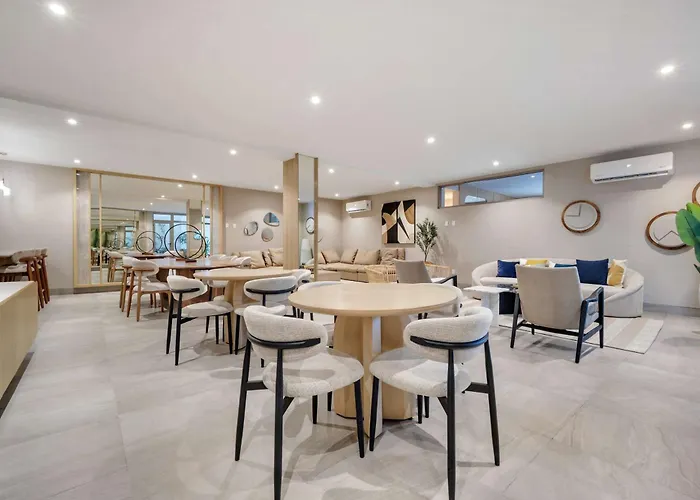 Stunning Brand New 3 Bdr In Vistavela Sunset *